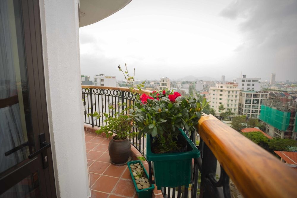 undefined Eco Green Boutique 9