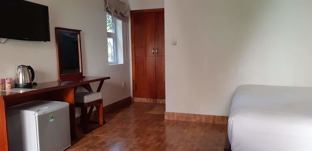 undefined Castaways Resort 9