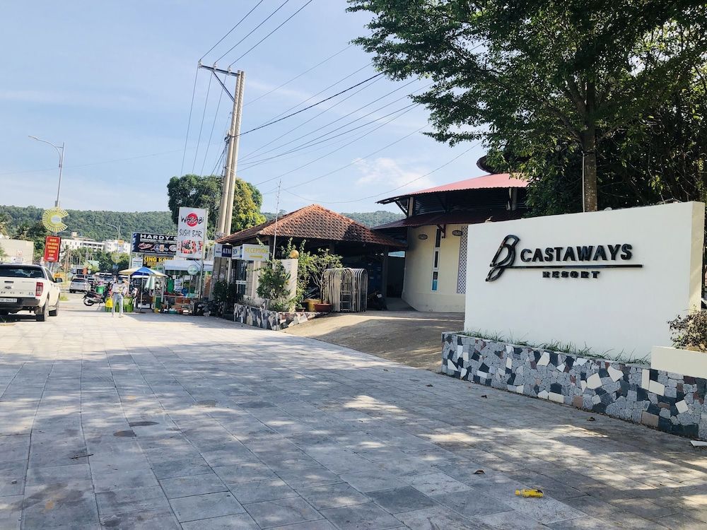 undefined Castaways Resort