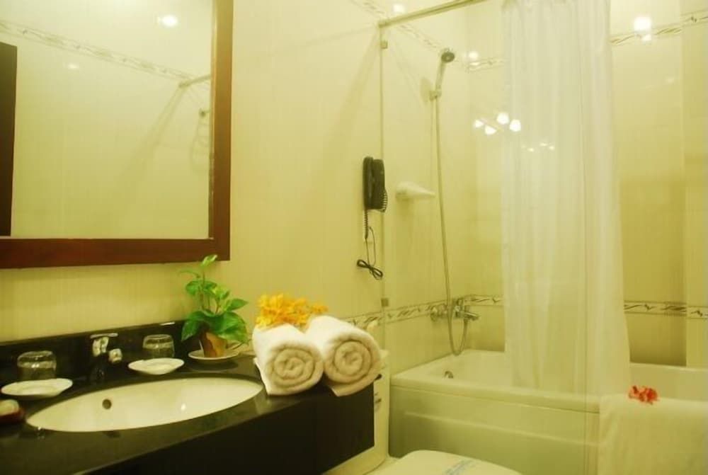 undefined Hau Giang Hotel 8