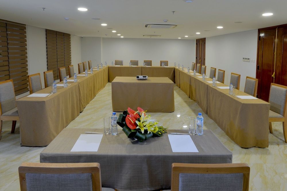 undefined London Hanoi Hotel 7