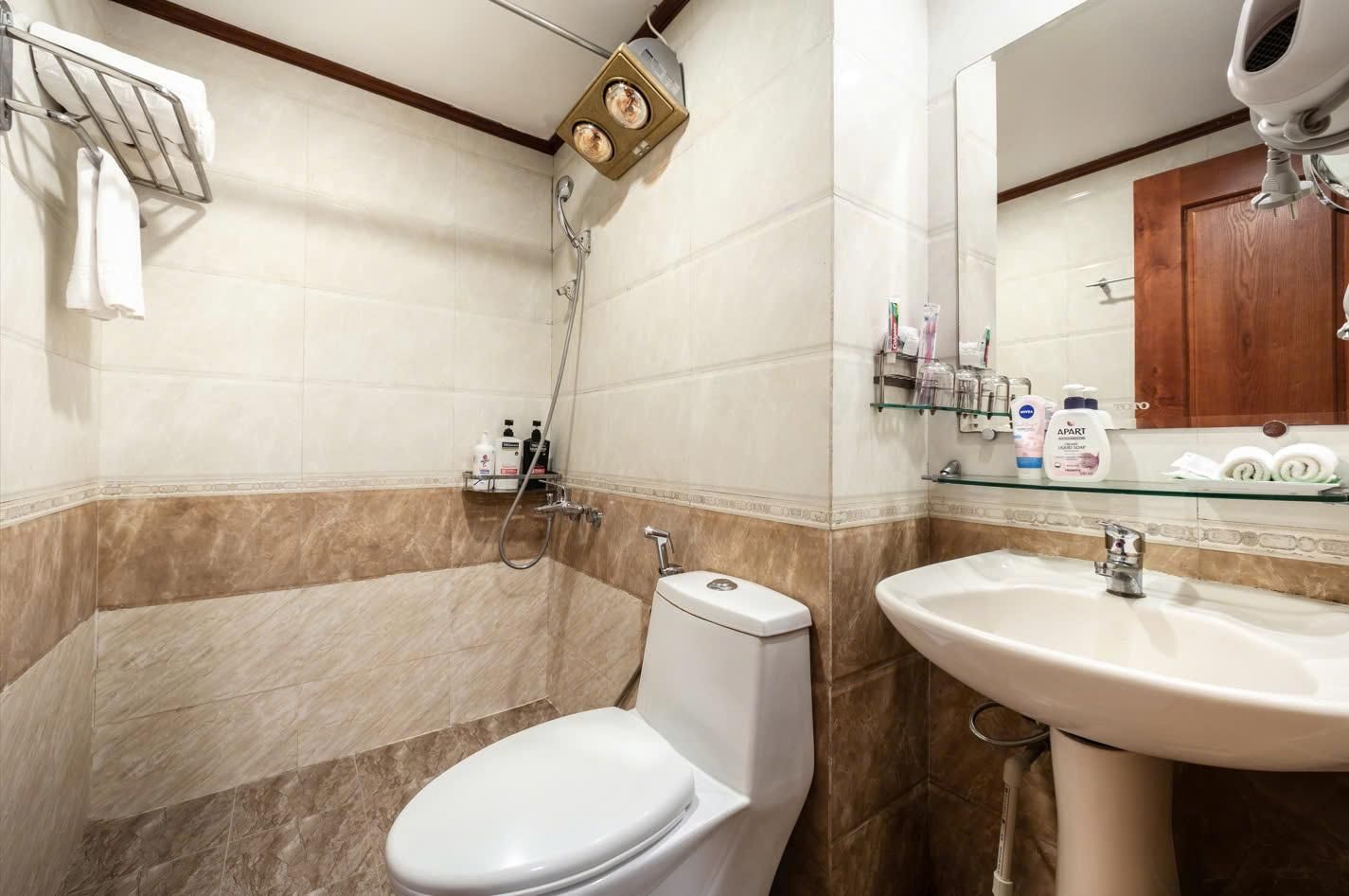 undefined A25 Hotel - 44 Hang Bun 9