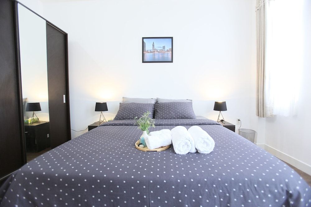 undefined The Nguyens Café DCT 2