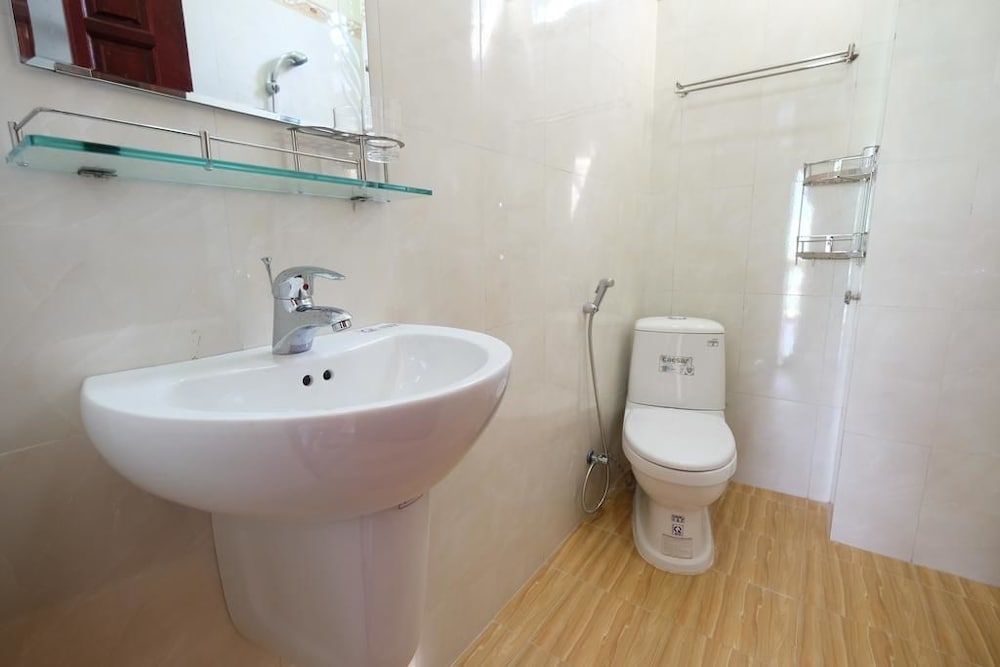 River Park Homestay and Hostel Deluxe Room, River View 10