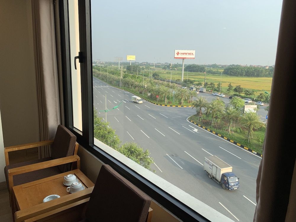 undefined Dragon Airport Hotel 7