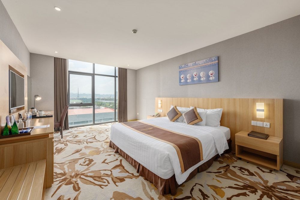 undefined The Reed Hotel 5