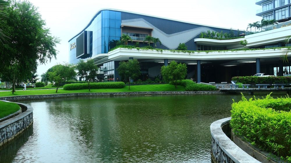 undefined The Reed Hotel 4