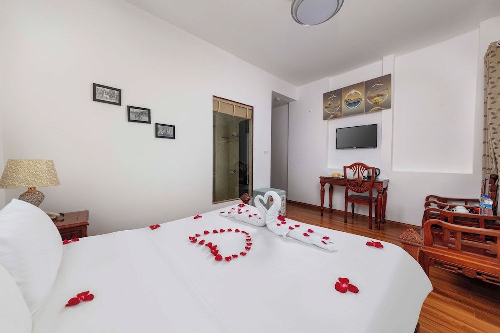 undefined Phoenix Palace Hotel Hanoi 5