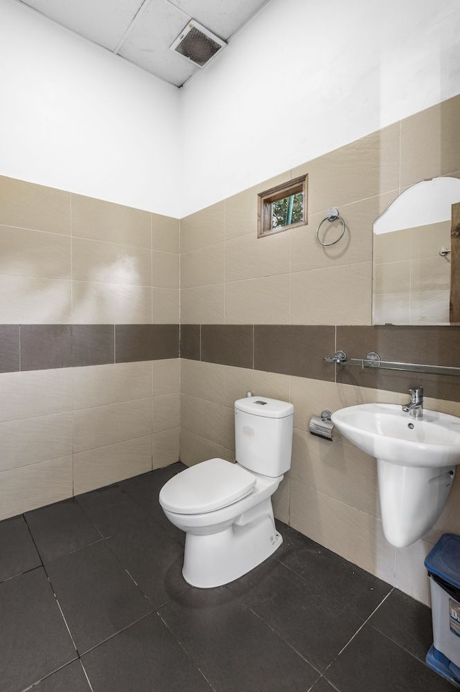 Nhat Huy Bungalow Double Room 11