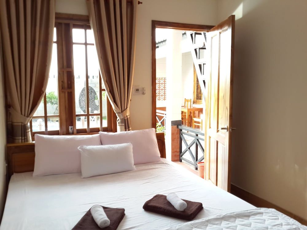 Nhat Huy Bungalow Double Room 2