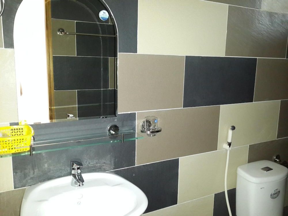 Nhat Huy Bungalow Double Room 10