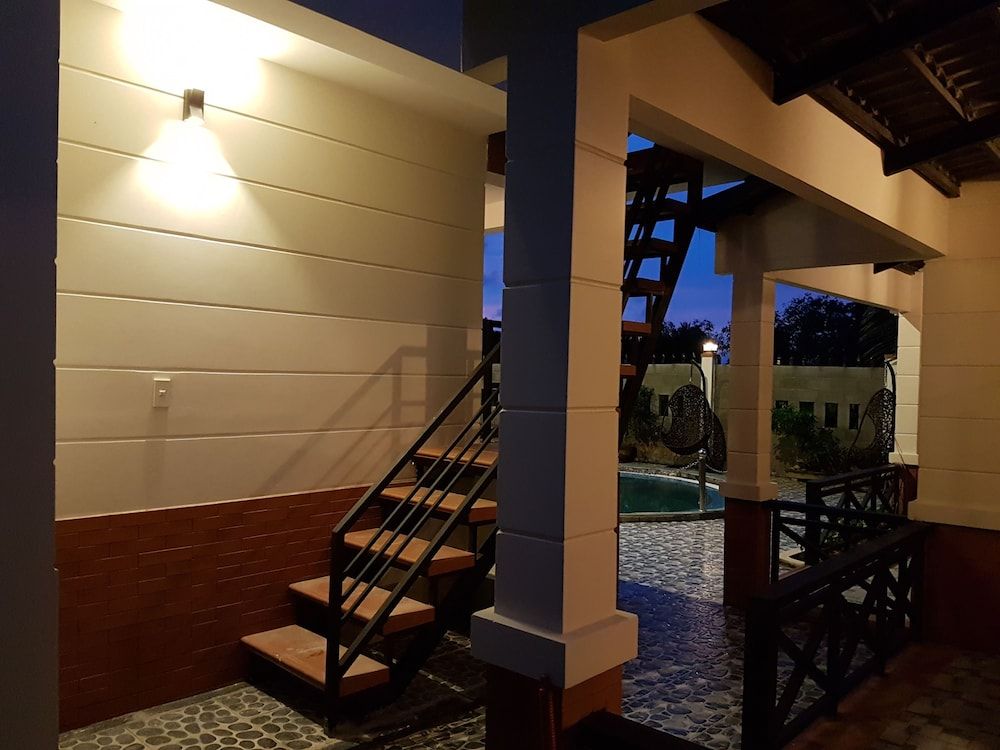Nhat Huy Bungalow Double Room 8
