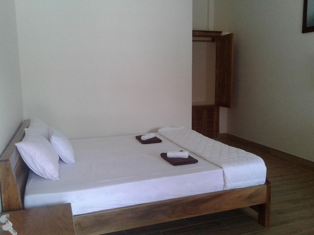 Nhat Huy Bungalow Double Room 4