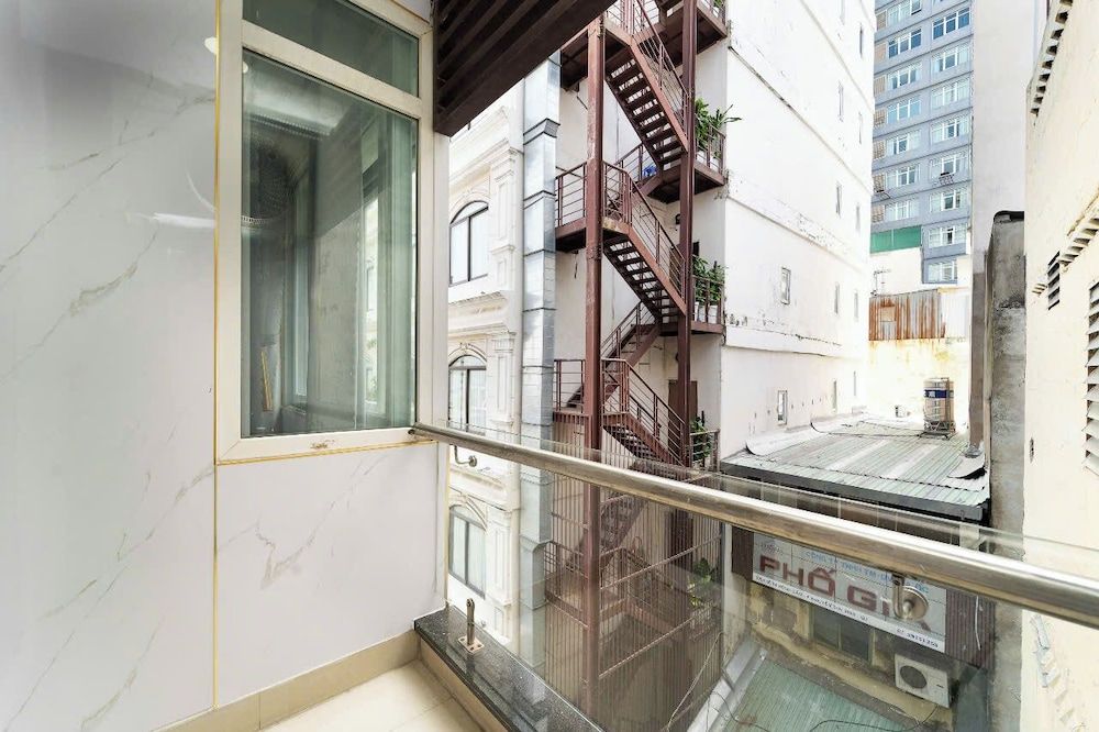 Diamond Luxury Ben Thanh Deluxe Double Room, 1 Bedroom 5