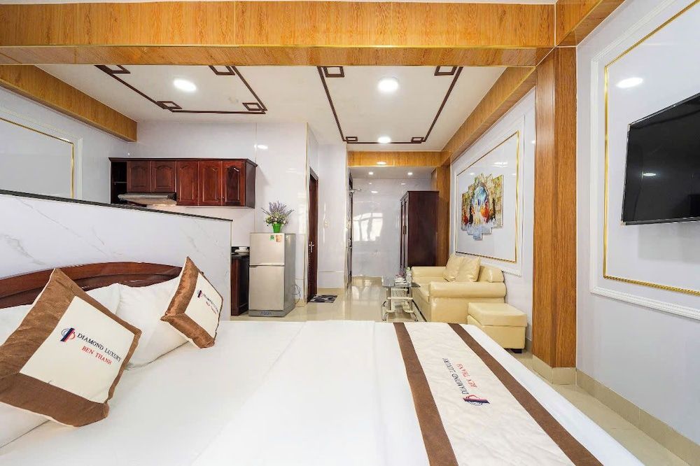 Diamond Luxury Ben Thanh Deluxe Double Room, 1 Bedroom