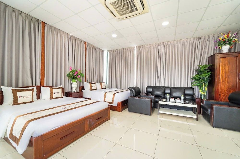 undefined Diamond Luxury Ben Thanh