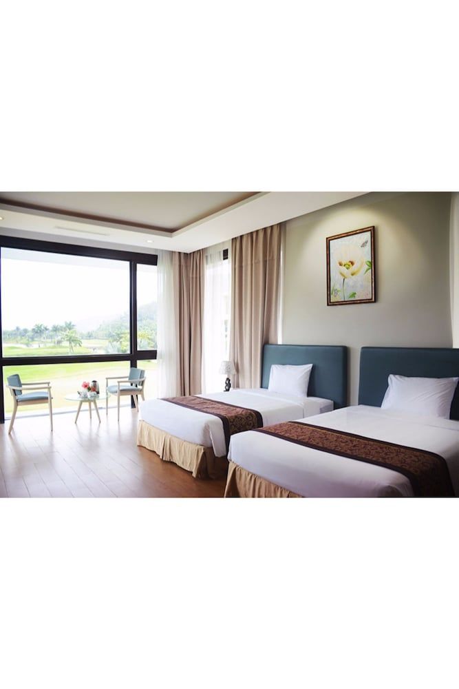Suite, Golf View (Twin)