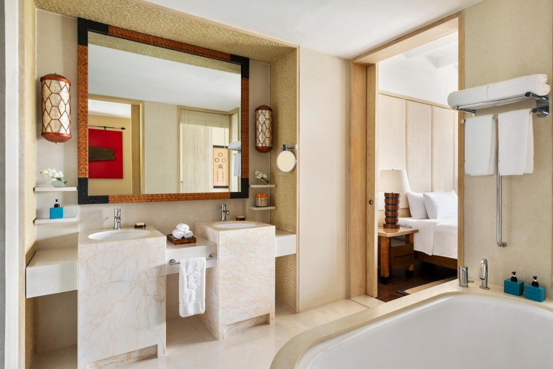 Shangri-La Boracay Deluxe Twin Room with Free Roundtrip Caticlan Airport Transfers 6