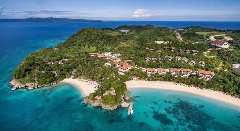 Shangri-La Boracay Deluxe Twin Room with Free Roundtrip Caticlan Airport Transfers 2