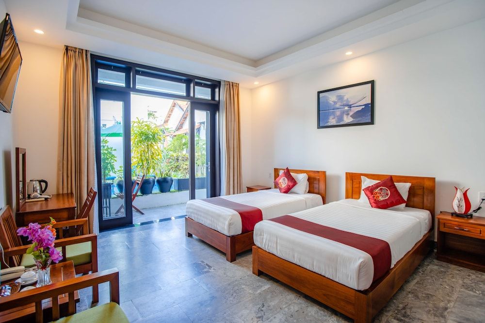 undefined Trendy Life Villa Hoi An