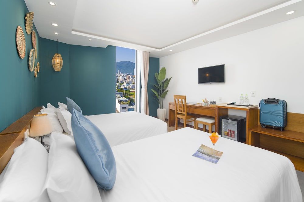 Merry Land Hotel Da Nang Executive Family 3