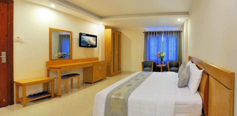 You And Me Hotel Premium Double Room 5