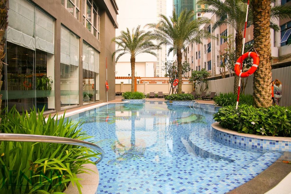 undefined Landmark Inn 4