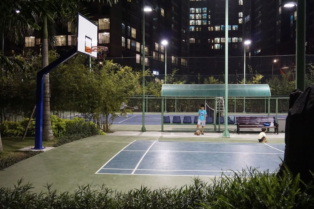 undefined Landmark Inn 6