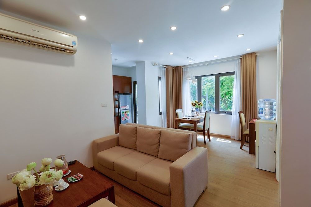 The Bloom Classic - Hotel and Bistro Executive Deluxe Apartment 5