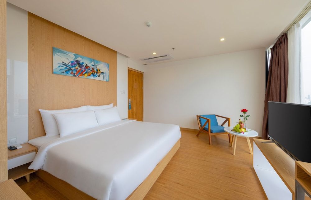 undefined KOVA Diamond Hotel 10