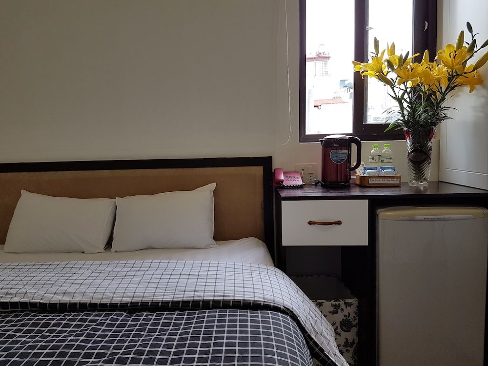 Tung Trang Hotel Superior Double Room 2