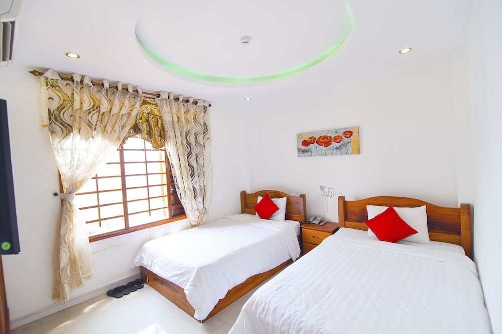 undefined San San Hotel 2