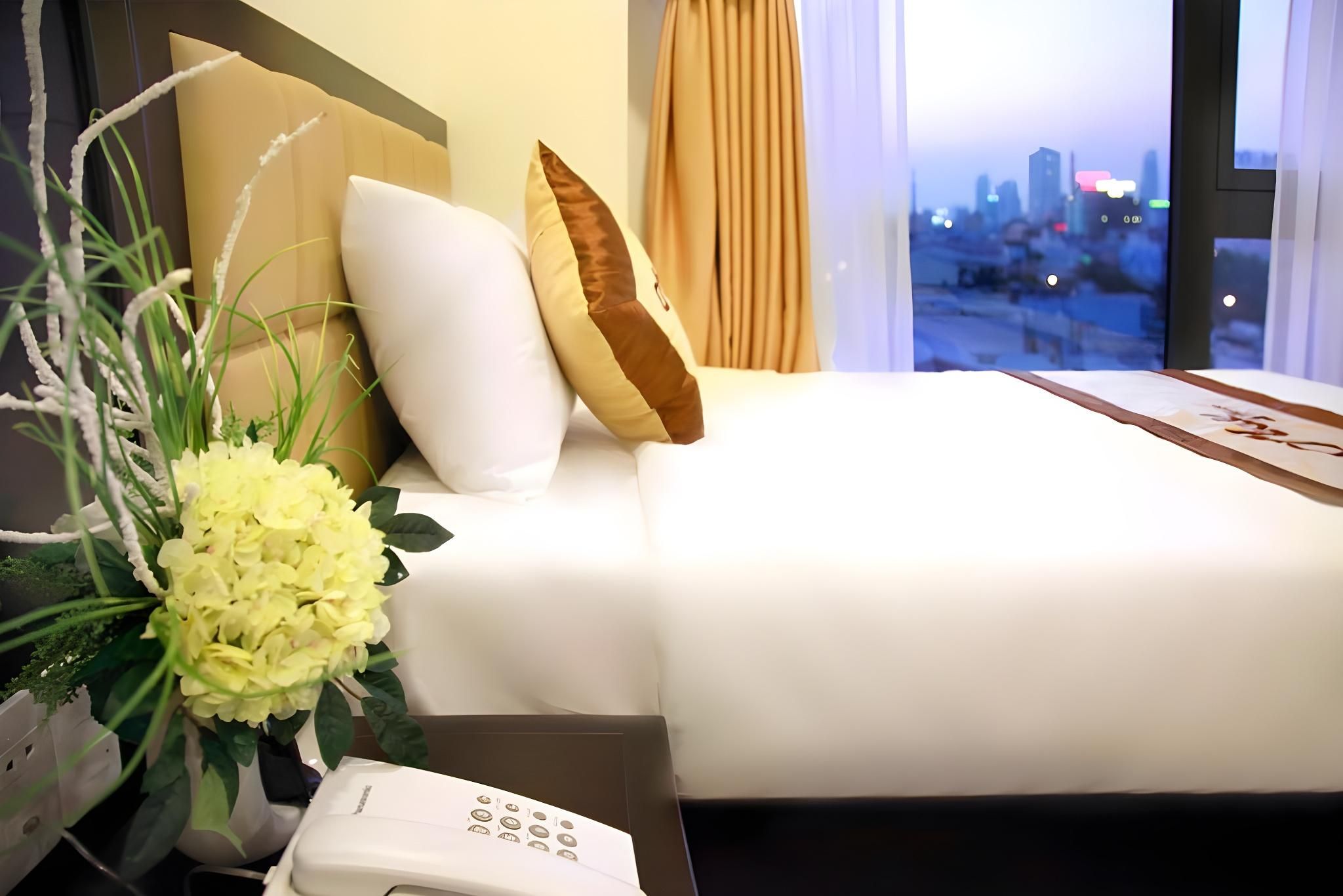 undefined May Hotel 9