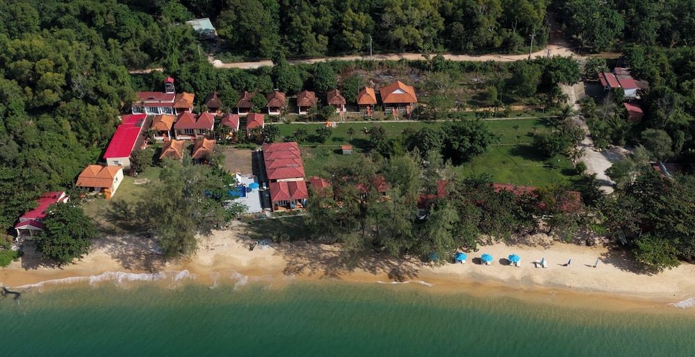 undefined Vung Bau Resort