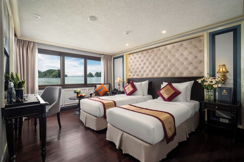 undefined Halong Athena Cruise 3