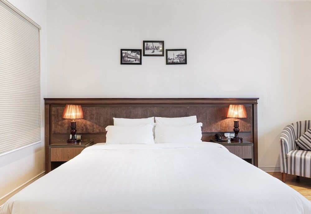 Collection O Le Grand Hanoi hotel – The Tryst Deluxe Double Room 6