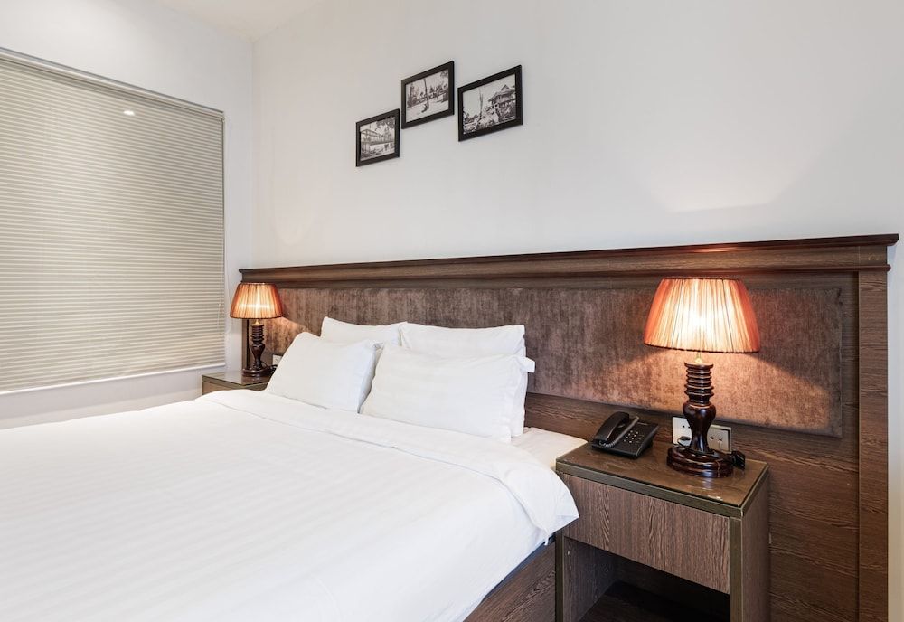 Collection O Le Grand Hanoi hotel – The Tryst Deluxe Double Room 2
