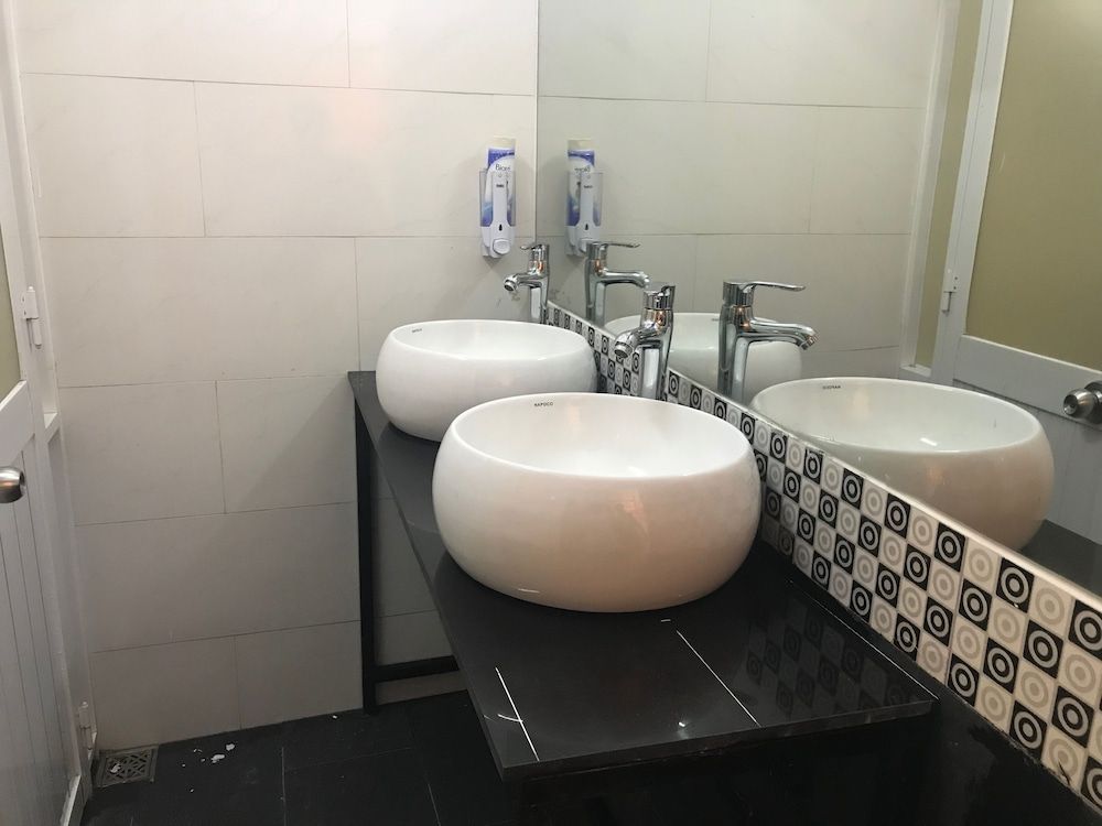 Wanderlust Saigon Hostel Bed in 10-Bed Mixed Dormitory with A/C & Balcony, 2nd Floor 5