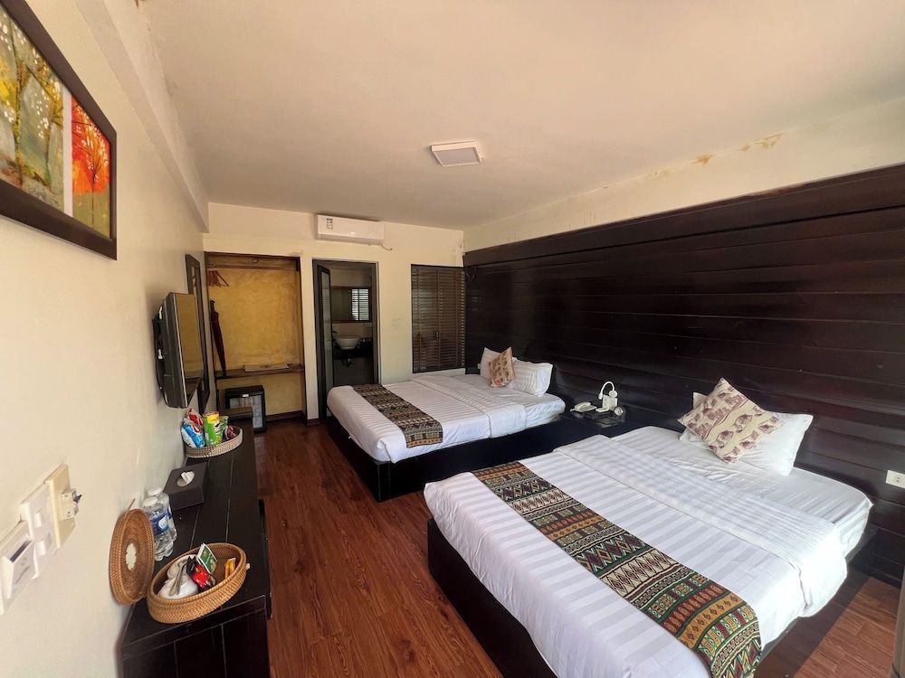 Superior Triple Room