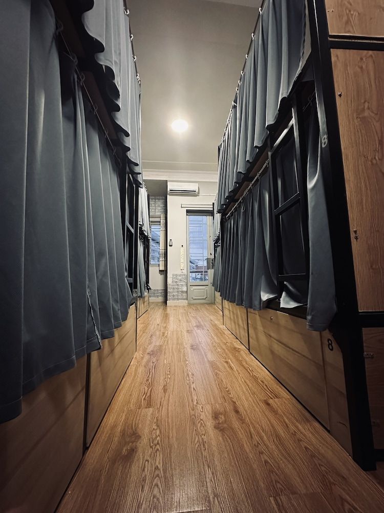 undefined Alleyway Hostel - Adults Only 8