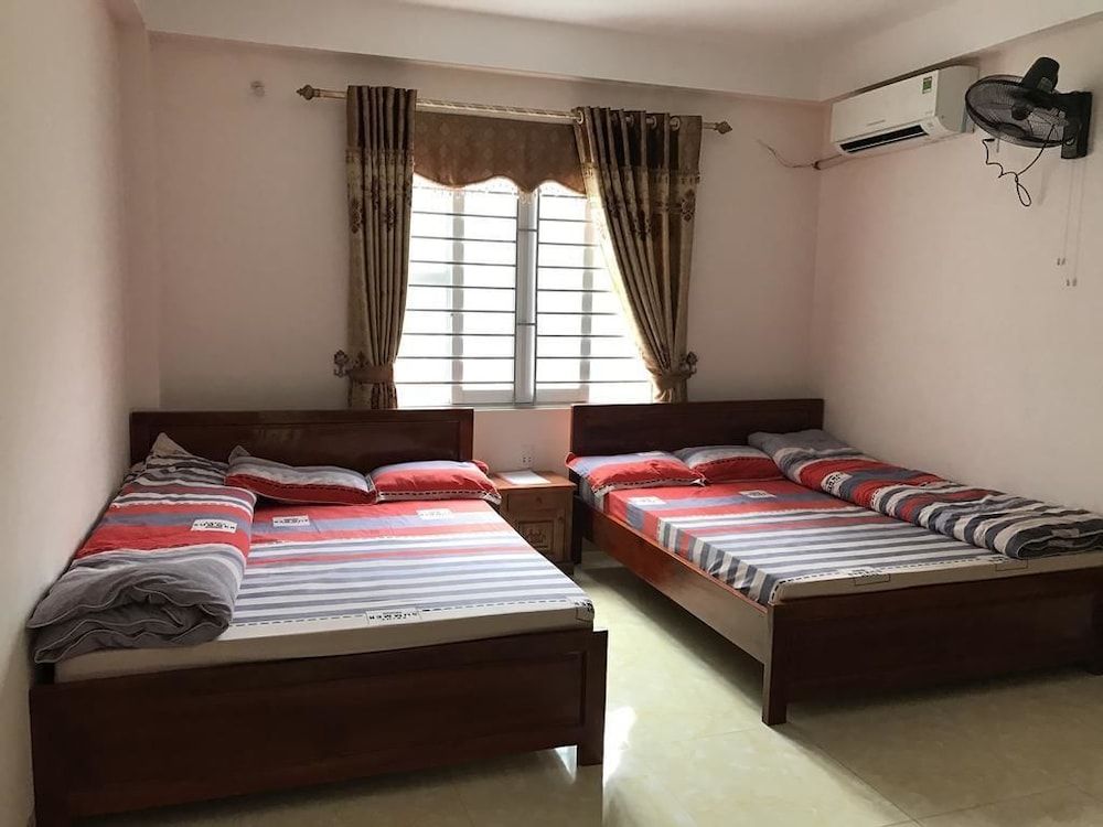 Huong Thao 2 Hotel Room, 2 Double Beds 2