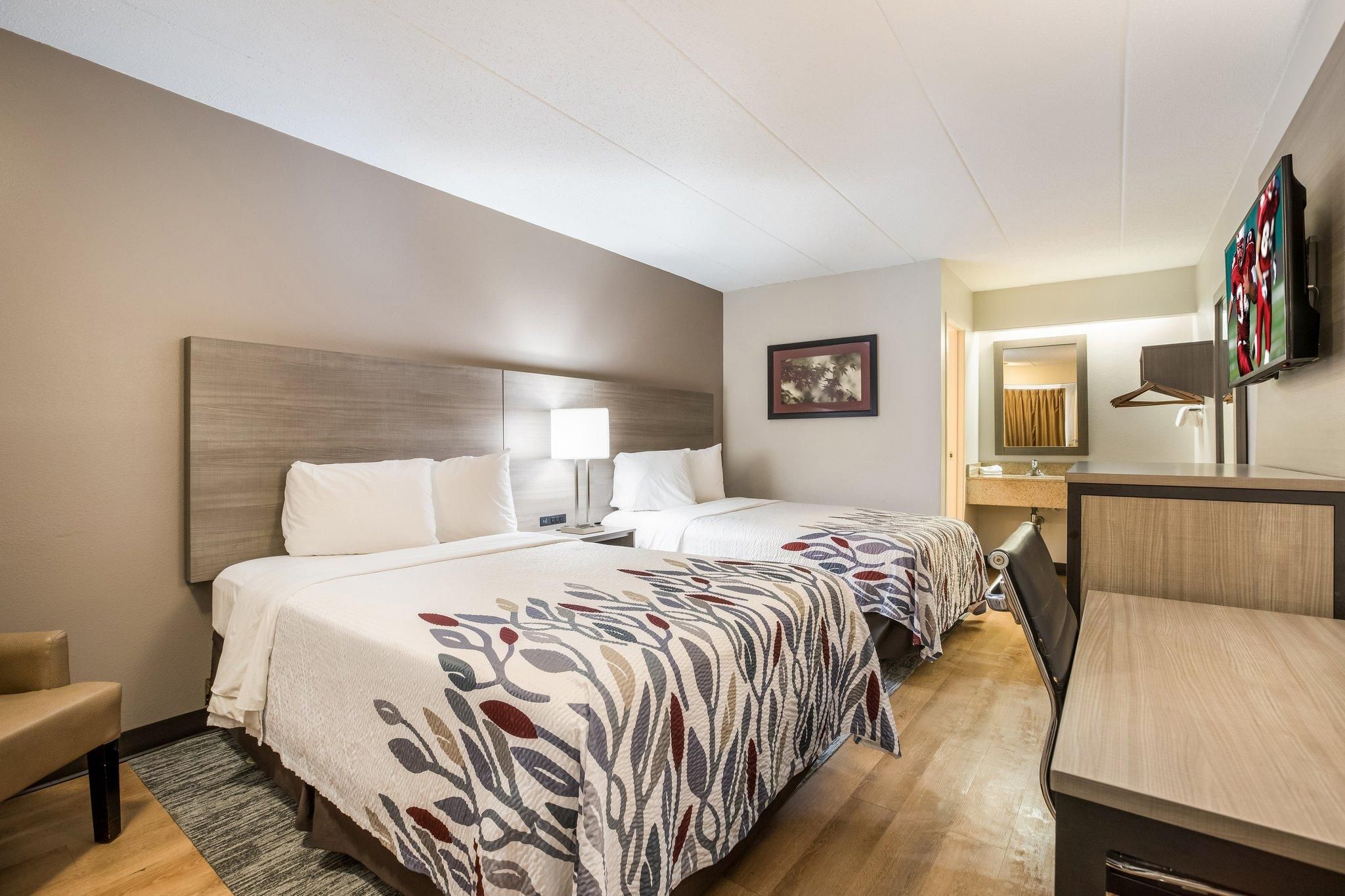 Deluxe 2 Full Beds Second Floor Smoke Free