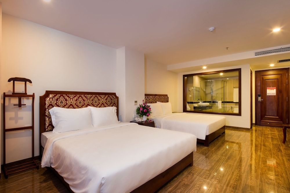 Family Room, Balcony