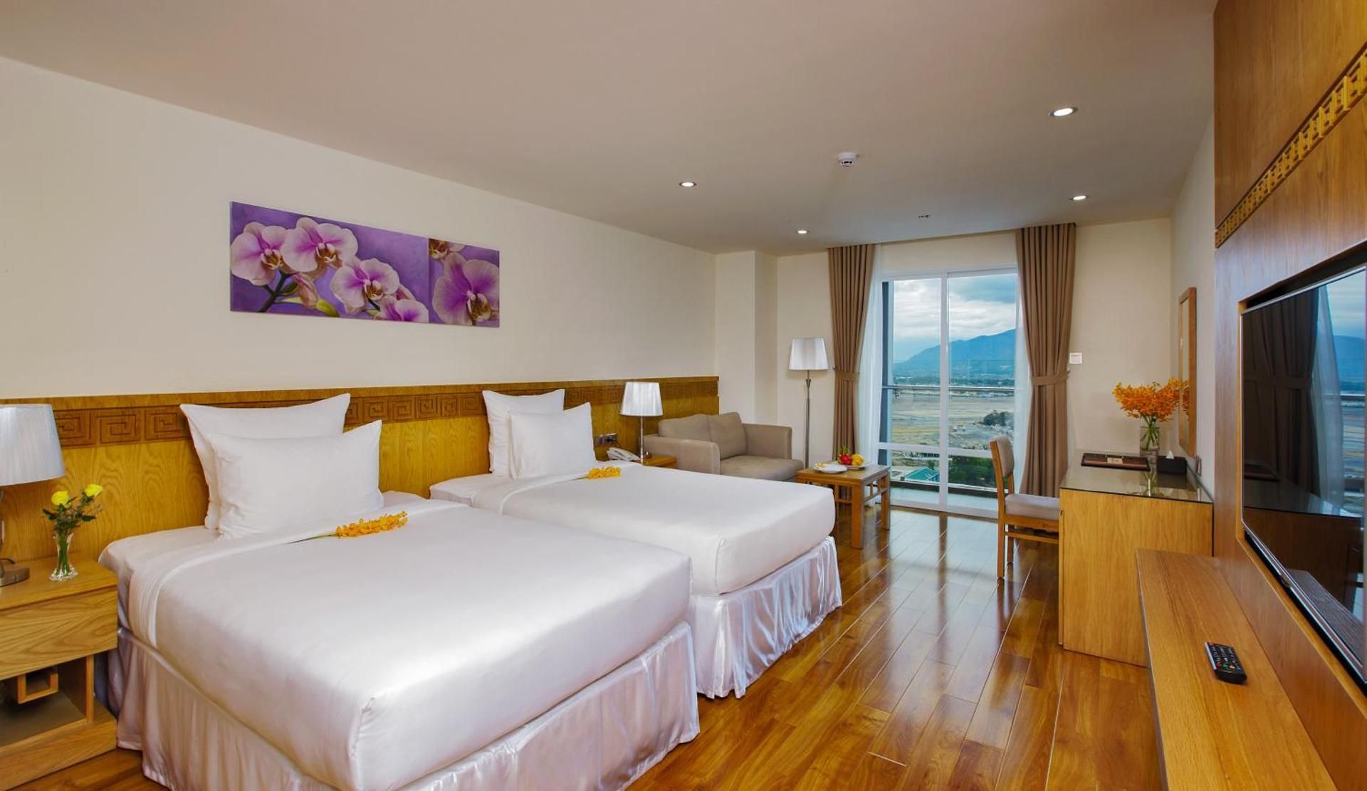 Suite with Balcony