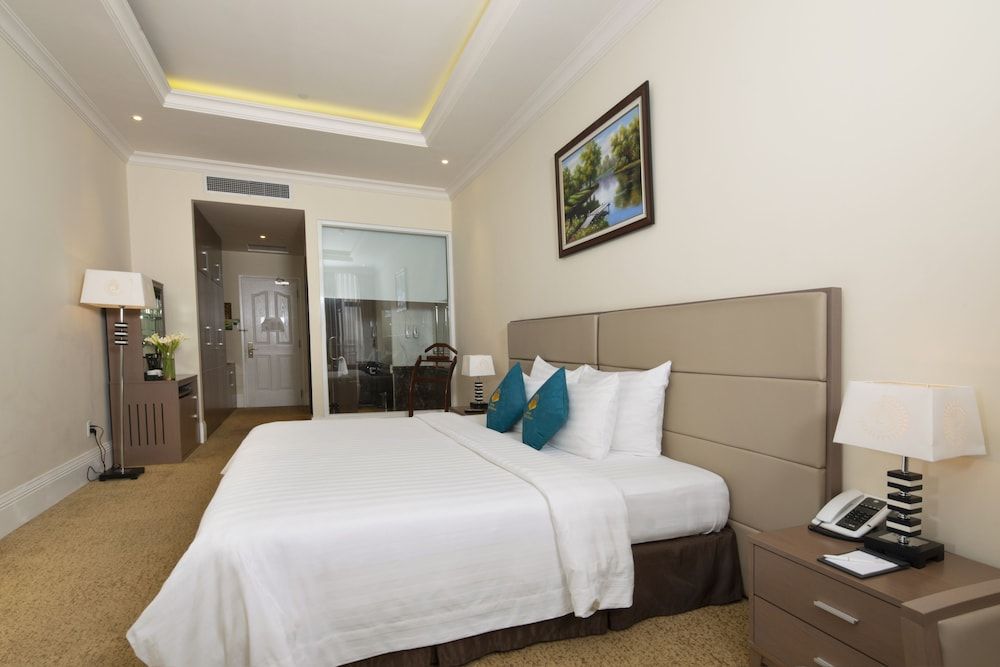 undefined MerPerle Crystal Palace Hotel 4