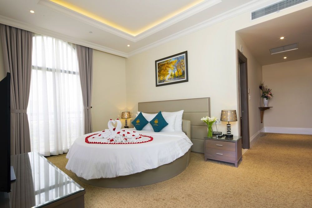 MerPerle Crystal Palace Hotel Junior Suite 7