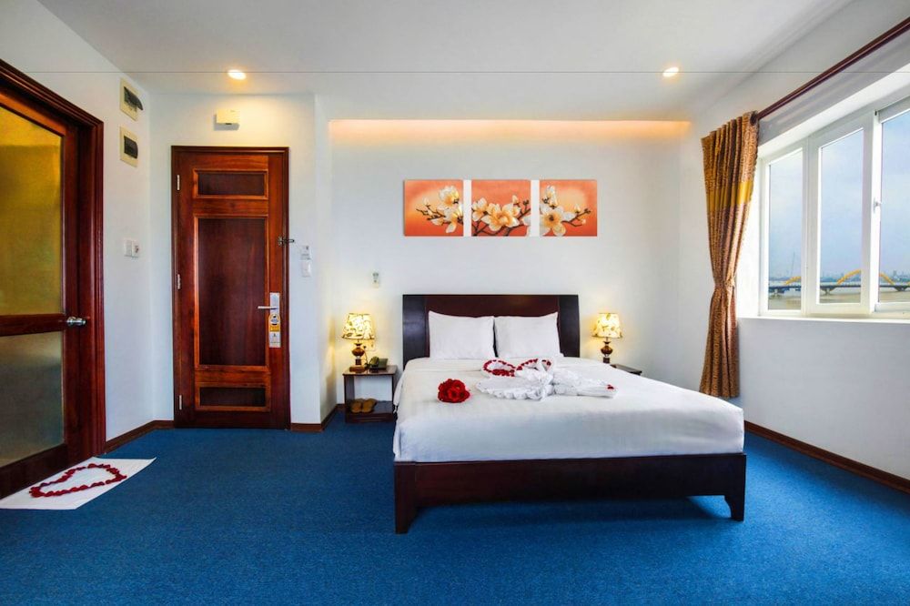 Legacy Hotel Deluxe Room