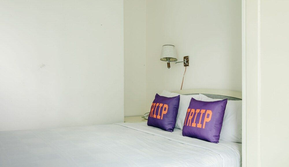 undefined Thanh Long Tan Hotel 10