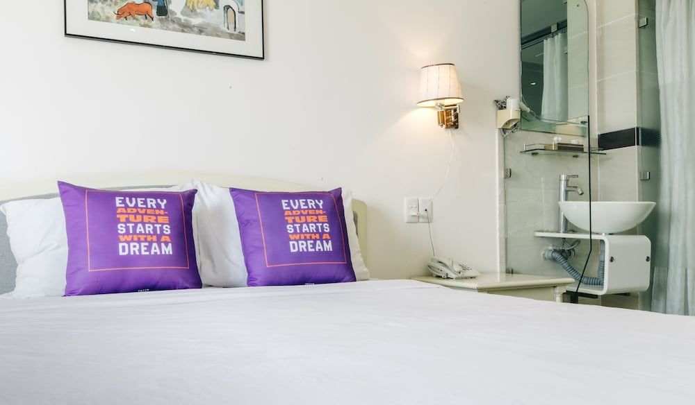 Thanh Long Tan Hotel Superior Double Room 4