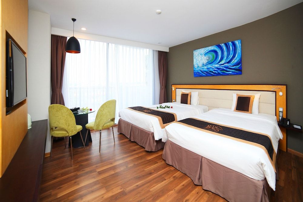 Dragon Sea Hotel Sam Son Deluxe Room (City & Sea) 3
